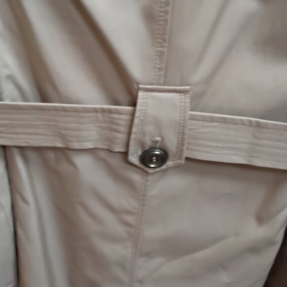 EAST 5TH WOMENS PLUS 3X TAN TREMCH COAT NWT - Picture 5 of 13